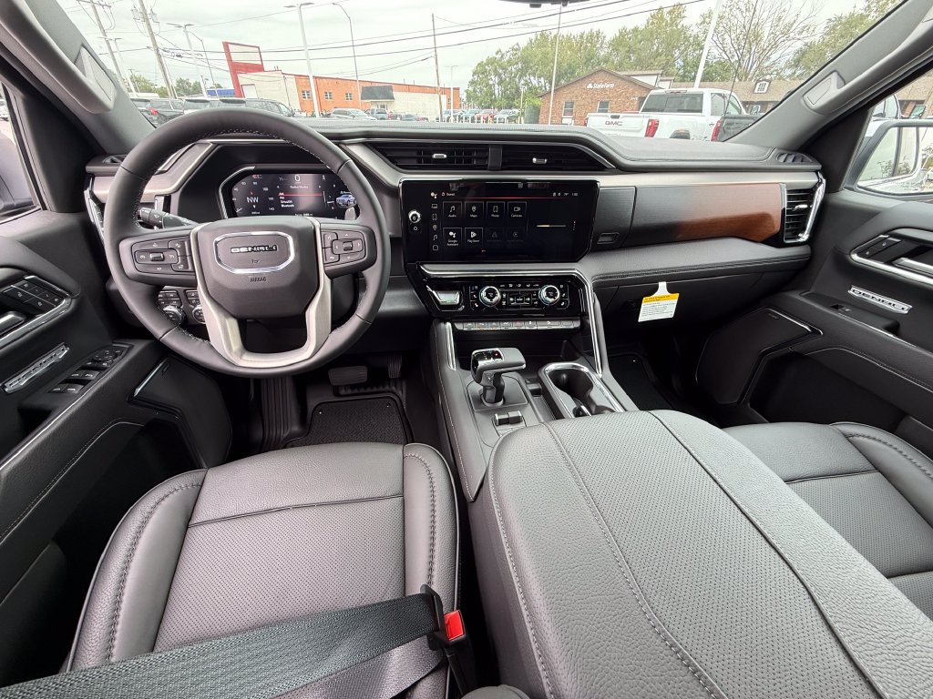 New 2026 GMC Sierra 1500 Denali w/ Denali Reserve Package AWD/4WD image 17