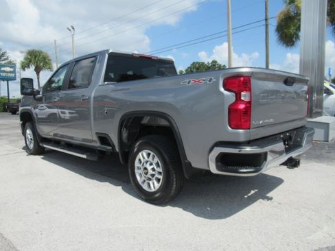 Used 2025 Chevrolet Silverado 2500 LT w/ Convenience Package AWD/4WD image 7