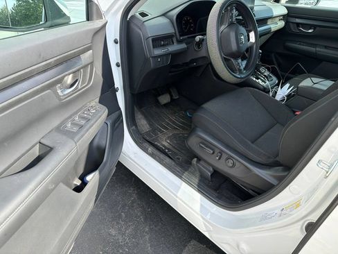 Certified 2023 Honda CR-V EX image 8