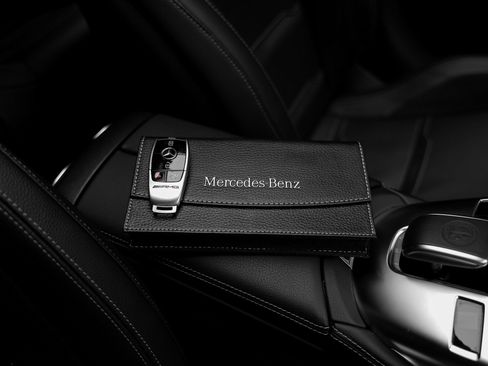 Used 2021 Mercedes-Benz AMG GT 43 image 89