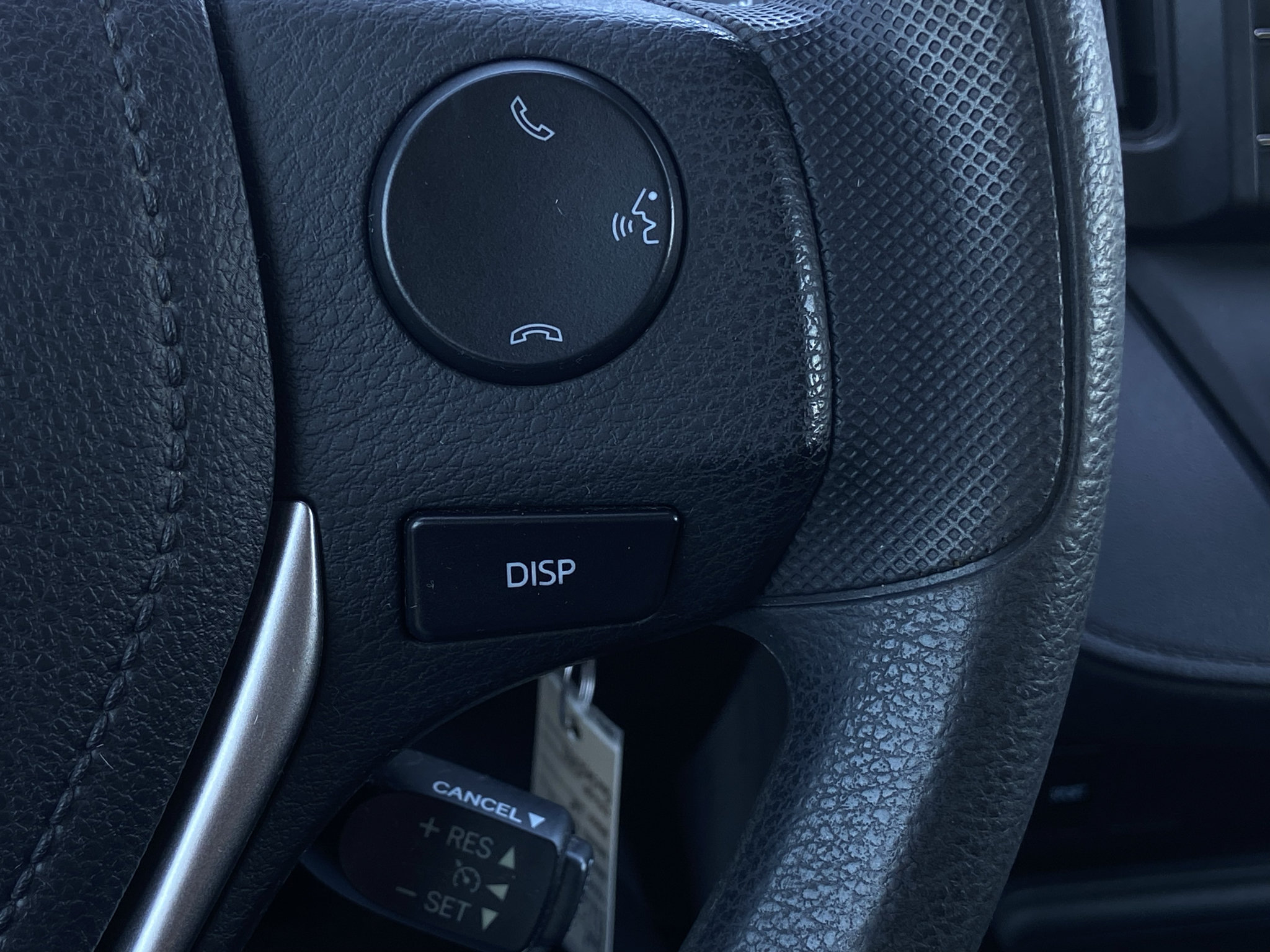 Used 2016 Toyota RAV4 LE FWD image 21