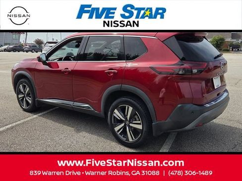 Used 2021 Nissan Rogue SL w/ Premium Package FWD image 8