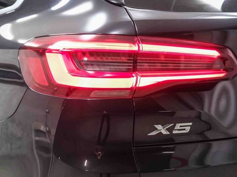 Used 2023 BMW X5 sDrive40i w/ Premium Package image 7