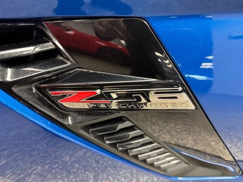 Used 2016 Chevrolet Corvette Z06 w/ 2LZ Preferred Equipment Group RWD image 27