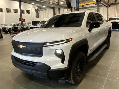Used 2024 Chevrolet Silverado EV W/T AWD/4WD image 1