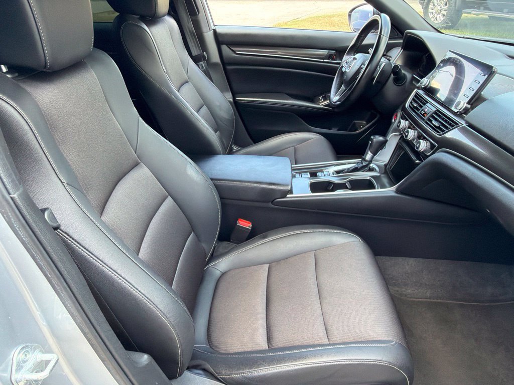 Used 2022 Honda Accord Sport image 15
