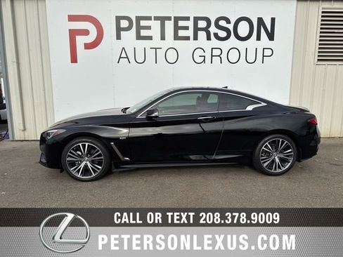 Used 2018 INFINITI Q60 2.0t w/ Moonroof Package image 6