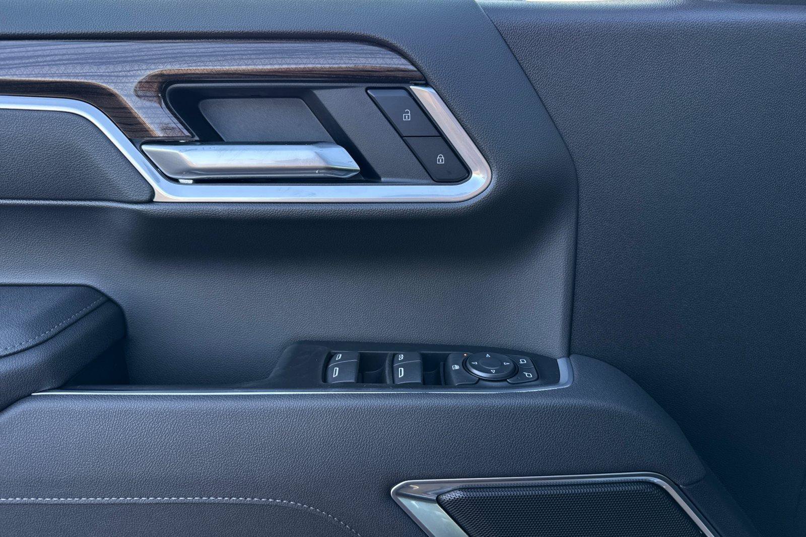 New 2026 Chevrolet Silverado 1500 RST w/ RST Select Package AWD/4WD image 13