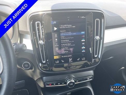 Used 2021 Volvo XC40 T5 Momentum w/ Premium Package AWD/4WD image 32
