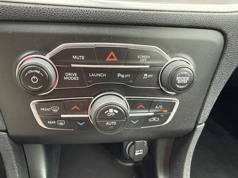 Used 2019 Dodge Charger Scat Pack image 30