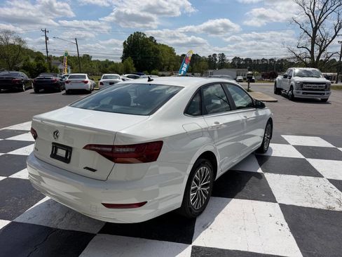Used 2019 Volkswagen Jetta SE image 6