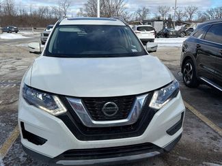 Used 2019 Nissan Rogue SV w/ Sun & Sound Touring Package video 2