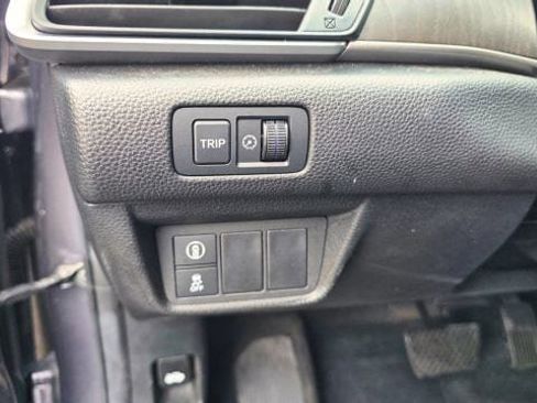 Used 2019 Honda Accord EX-L image 25