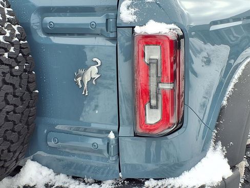 Used 2022 Ford Bronco Badlands image 26