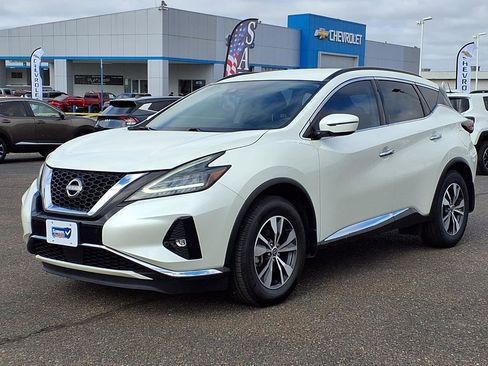 Used 2023 Nissan Murano SV image 3