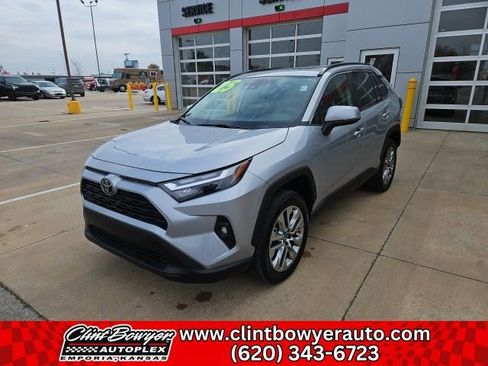 Used 2025 Toyota RAV4 XLE Premium image 3