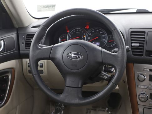 Used 2006 Subaru Outback 2.5i Limited w/ Popular Equipment Group 2B image 16