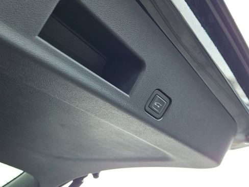 Certified 2024 Chevrolet Traverse RS w/ LPO, Floor Liner Package image 14