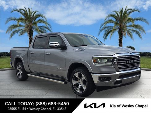 Used 2022 RAM 1500 Laramie AWD/4WD image 1