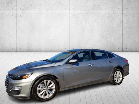 Used 2025 Chevrolet Malibu LT image 9