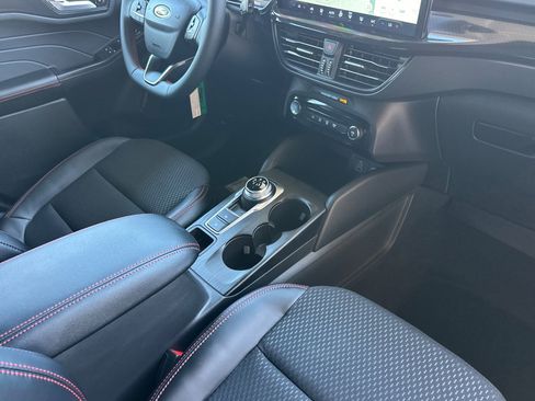 New 2025 Ford Escape ST-Line w/ Equipment Group 301A image 16