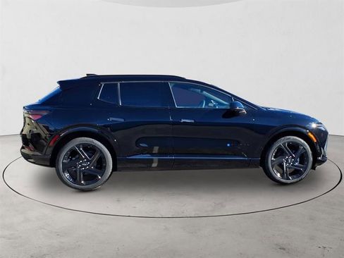 New 2026 Chevrolet Equinox EV RS image 4