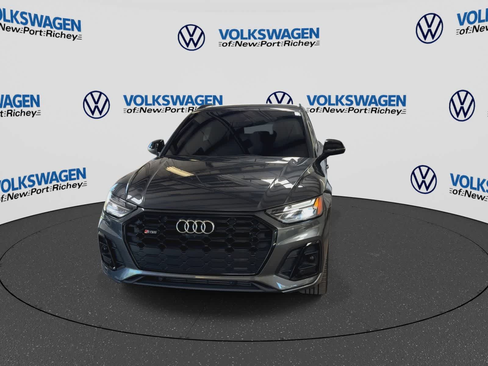 Used 2023 Audi SQ5 Premium Plus w/ Premium Plus Package AWD/4WD image 3