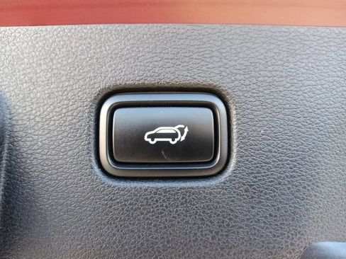 Used 2023 Kia Sportage X-Line w/ X-Line Premium Package AWD/4WD image 31
