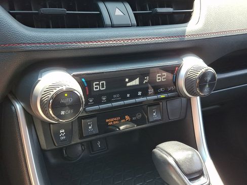 Certified 2021 Toyota RAV4 SE w/ Weather & Moonroof Package AWD/4WD image 18