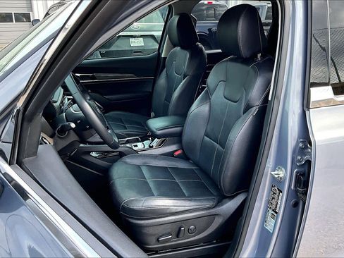 Used 2021 Kia Telluride EX w/ EX Premium Package FWD image 8