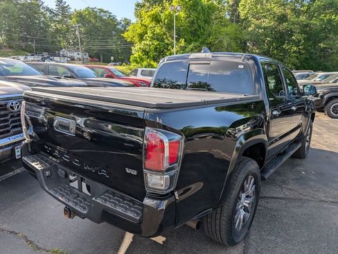 Certified 2022 Toyota Tacoma Limited AWD/4WD image 7
