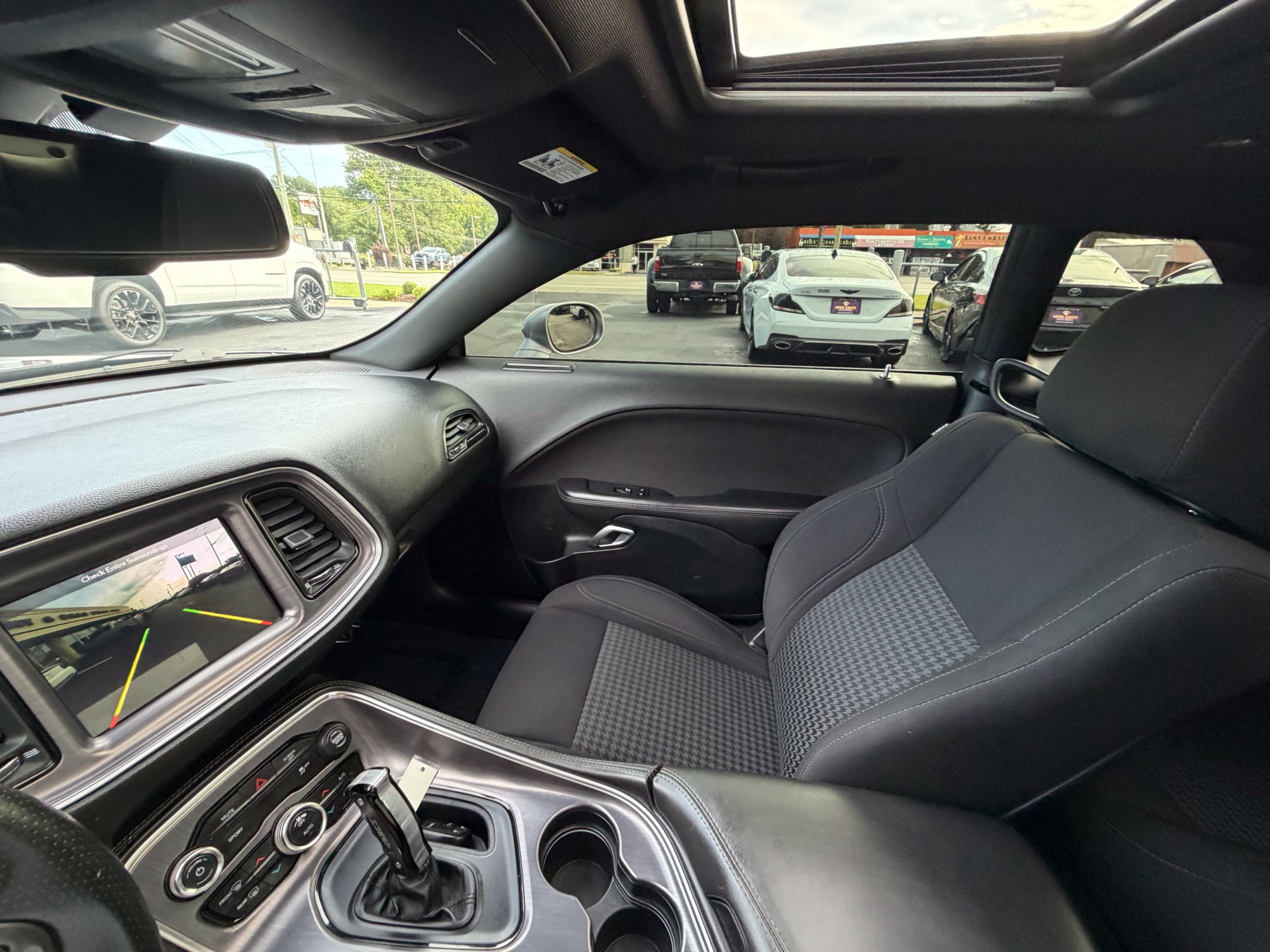 Used 2018 Dodge Challenger R/T RWD image 23