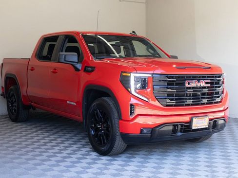Used 2025 GMC Sierra 1500 Elevation image 6