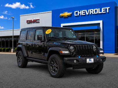 Used 2023 Jeep Wrangler Unlimited w/ Dual Top Group
