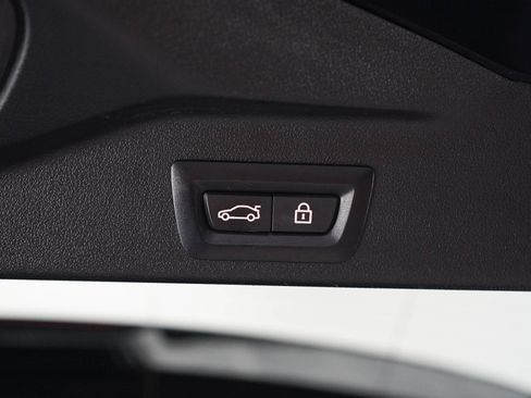 Used 2022 BMW X5 xDrive40i AWD/4WD image 18