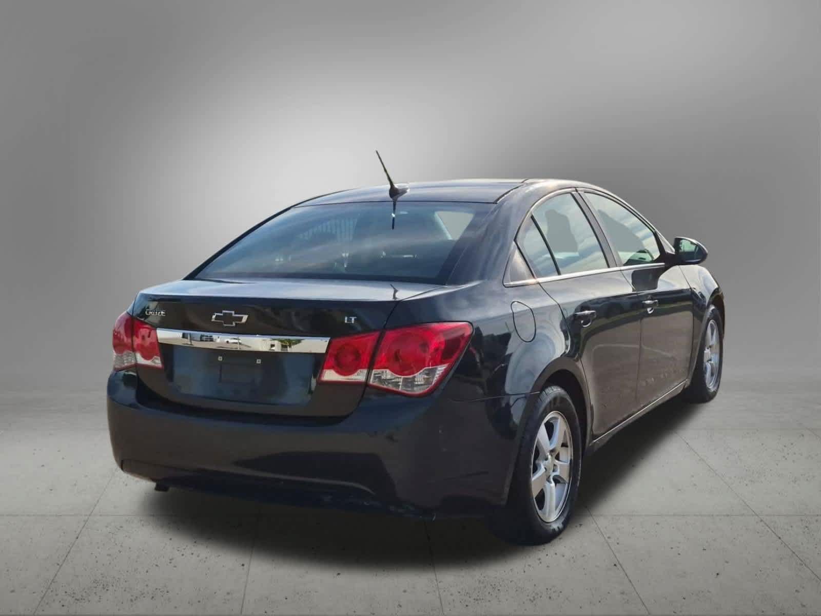 Used 2014 Chevrolet Cruze LT FWD image 6
