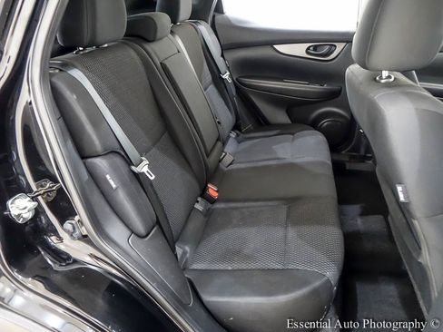 Used 2022 Nissan Rogue Sport S FWD image 27