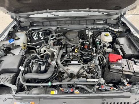 Used 2024 Ford Bronco Big Bend AWD/4WD image 31