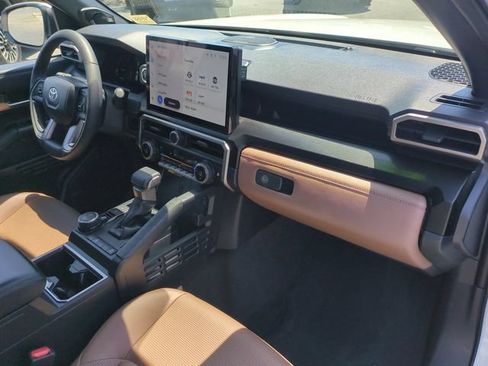Used 2025 Toyota 4Runner TRD Sport Premium AWD/4WD image 30