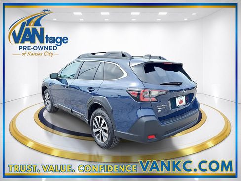 Certified 2023 Subaru Outback Premium w/ Popular Package #1 AWD/4WD image 9