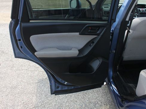 Used 2017 Subaru Forester 2.5i Premium w/ Protection Package #1 image 40