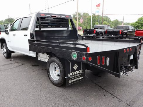 New 2025 Chevrolet Silverado 3500 W/T w/ WT Convenience Package image 23