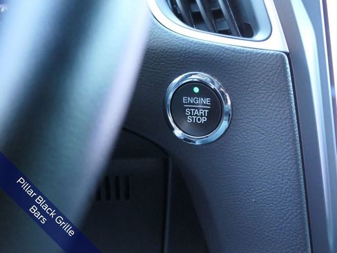 Used 2024 Ford Edge SEL w/ Sport Appearance Package image 18