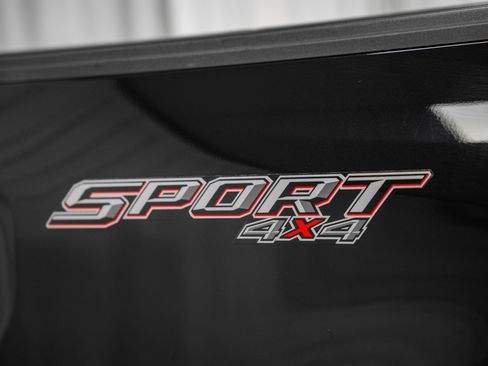 Certified 2023 Ford F150 Lariat w/ Equipment Group 502A High image 25