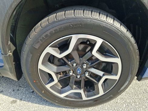 Used 2016 Subaru Crosstrek 2.0i Premium AWD/4WD image 9