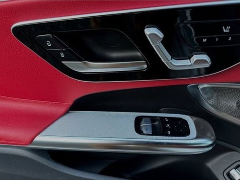 New 2024 Mercedes-Benz CLE 300 4MATIC Coupe image 9