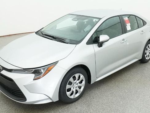 New 2026 Toyota Corolla LE FWD image 29