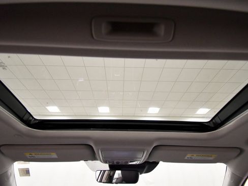 Certified 2018 Honda Accord EX-L image 15