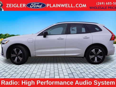 Used 2023 Volvo XC60 T8 Plus w/ Protection Package Premier image 2