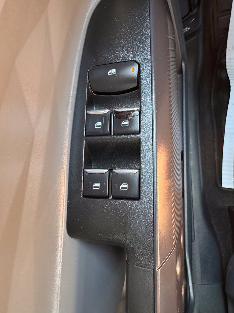 Used 2024 Ford Maverick XL FWD image 19